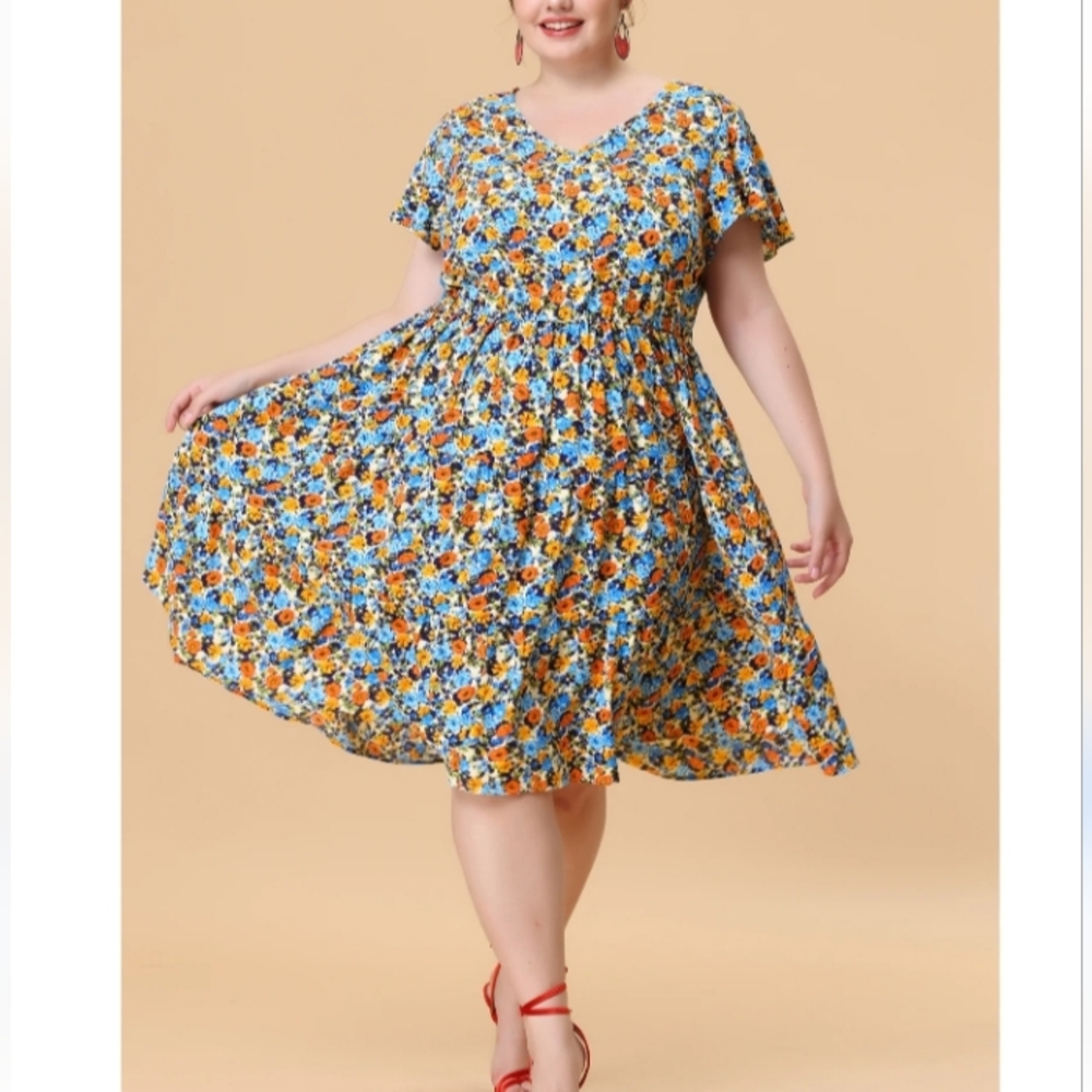 Women's Floral V-Neck Belted Dress